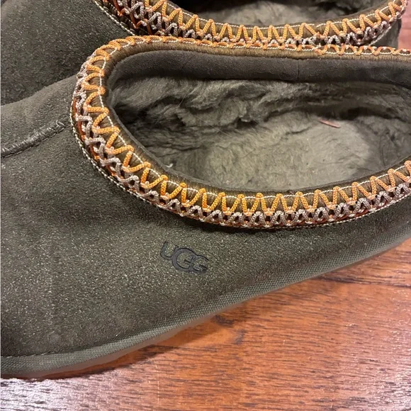 UGG Tasman Slippers Burnt Olive Suede Slippers with Tan Trim Size 6 - Picture 3 of 7